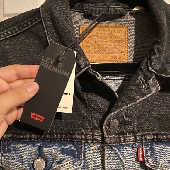 jean jacket - Picture 3 of 3